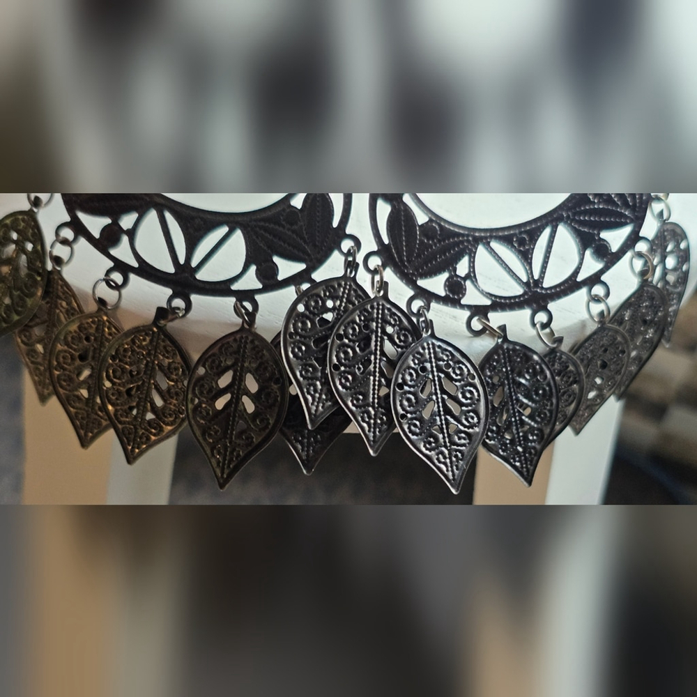 Elegant Silver Leaf Dangle Earrings - image 5